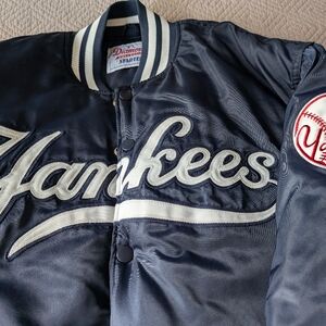 New York Yankees Puffer Quilted Jacket